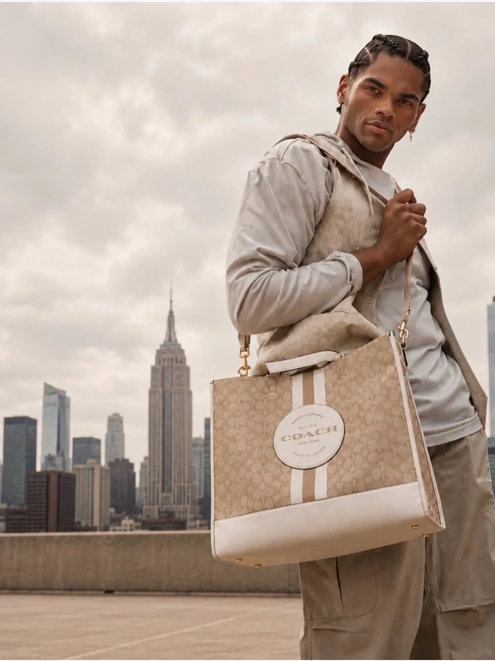 Coach Dempsey Tote Bag 40 In Signature Jacquard With Stripe, Coach Patch